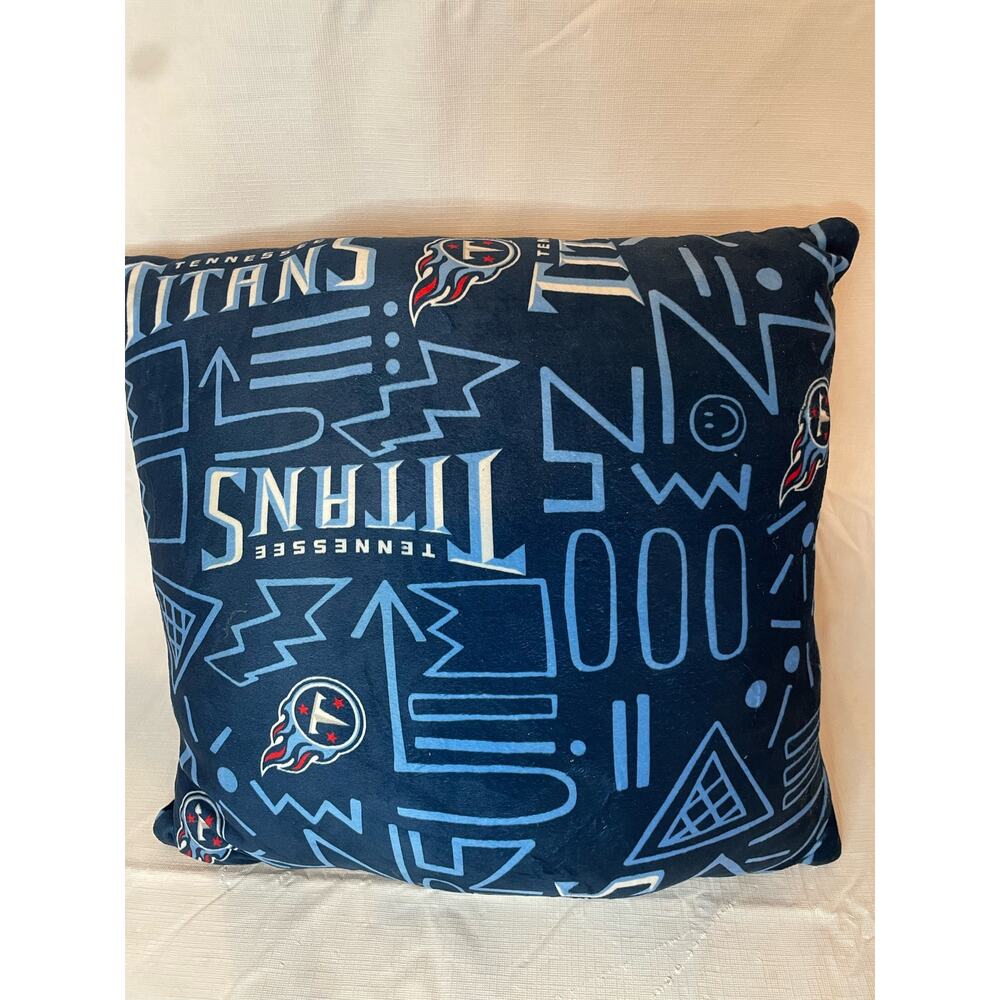 Tennessee Titans Accent Pillow GUC Blue Decor 14x14"